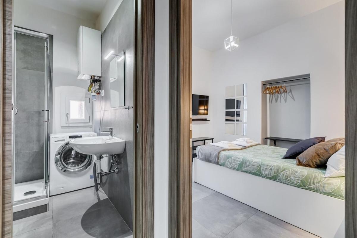 Bdc - Majestic 4-bdr In Termini Apartment