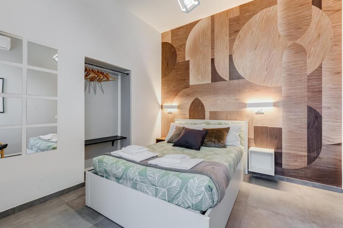 Bdc - Majestic 4-bdr In Termini Apartment *
