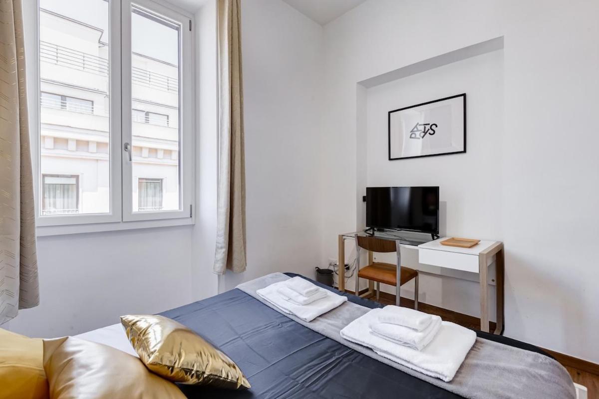 Bdc - Majestic 4-bdr In Termini Apartment *
