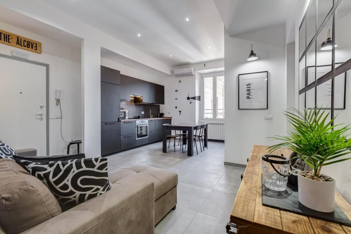 Bdc - Majestic 4-bdr In Termini Apartment *
