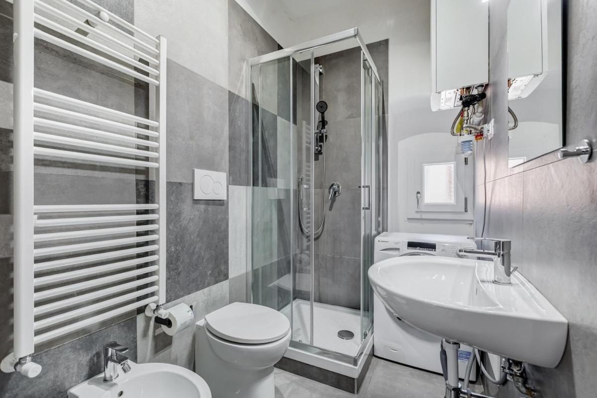 Apartment Bdc - Majestic 4-bdr In Termini Rom