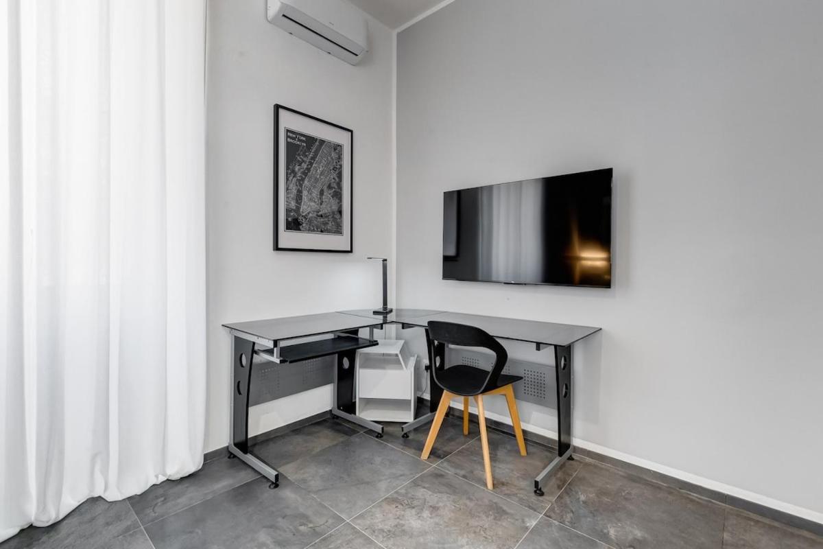 Bdc - Majestic 4-bdr In Termini Apartment