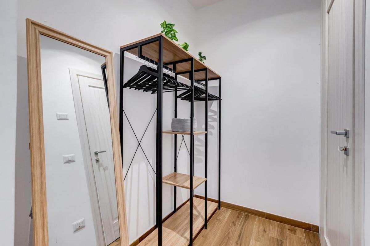 Apartment Bdc - Majestic 4-bdr In Termini *